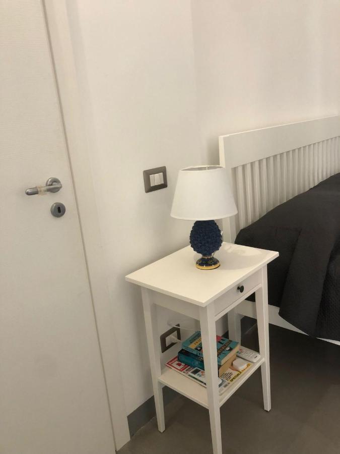 City Center Apartment Da Felu Palerme Extérieur photo